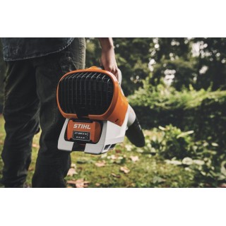 Dmuchawa-Stihl-aku-BGA250-bez-aku-i-ładowarki-BA060115903