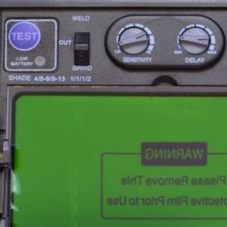 Przyłbica spawalnicza samościemniająca LYG-7 AWTOOLS AW50004