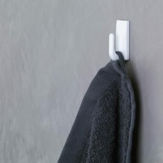 Haczyk samoprzylepny biały Powerstrips Tesa 57530 2szt/op